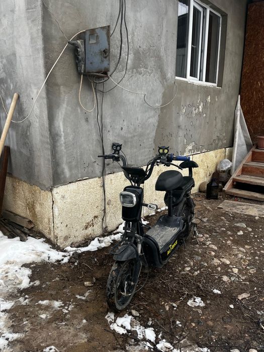 Скутер по запчастям