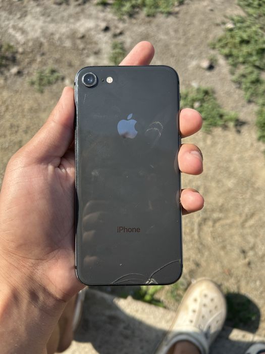 Iphone 8 продамм