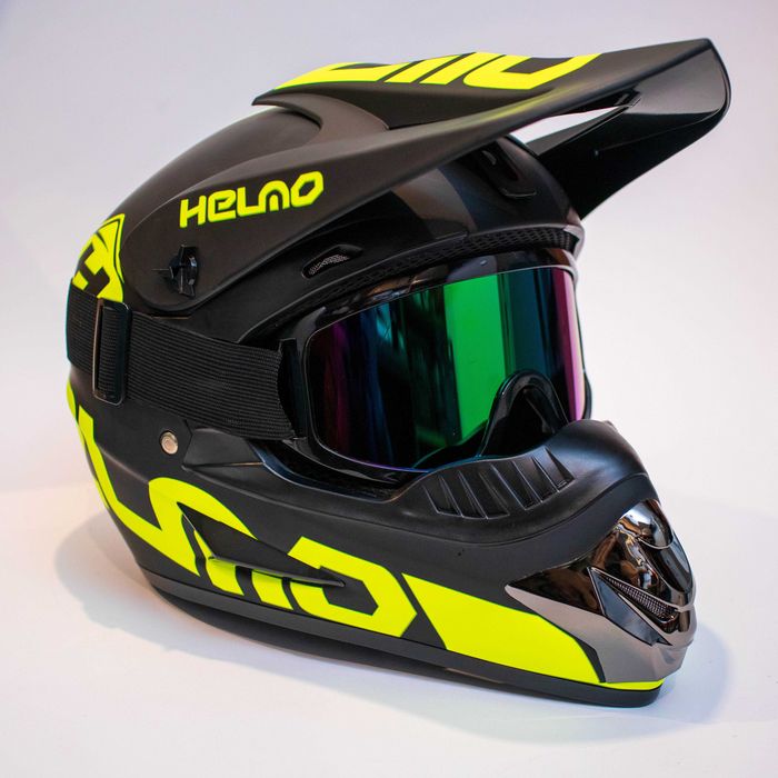 Каска подходяща за мотокрос , планински велосипед , ел. тротинетка