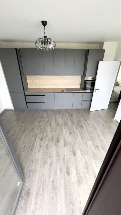 Продава се Двустаен апартамент в Търговище, Център - 55 кв.м за 1576 €/кв.м - Снимка #1