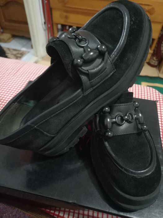 Pantofi cu talpă groasă nr 37
