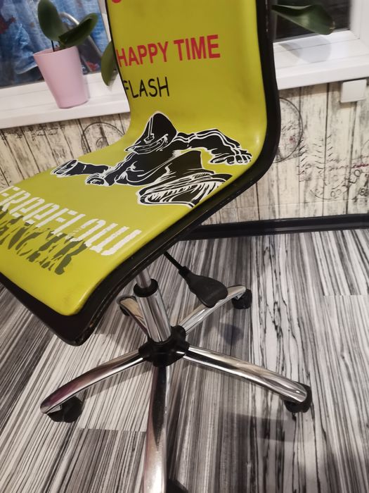 Ученически стол въртящ