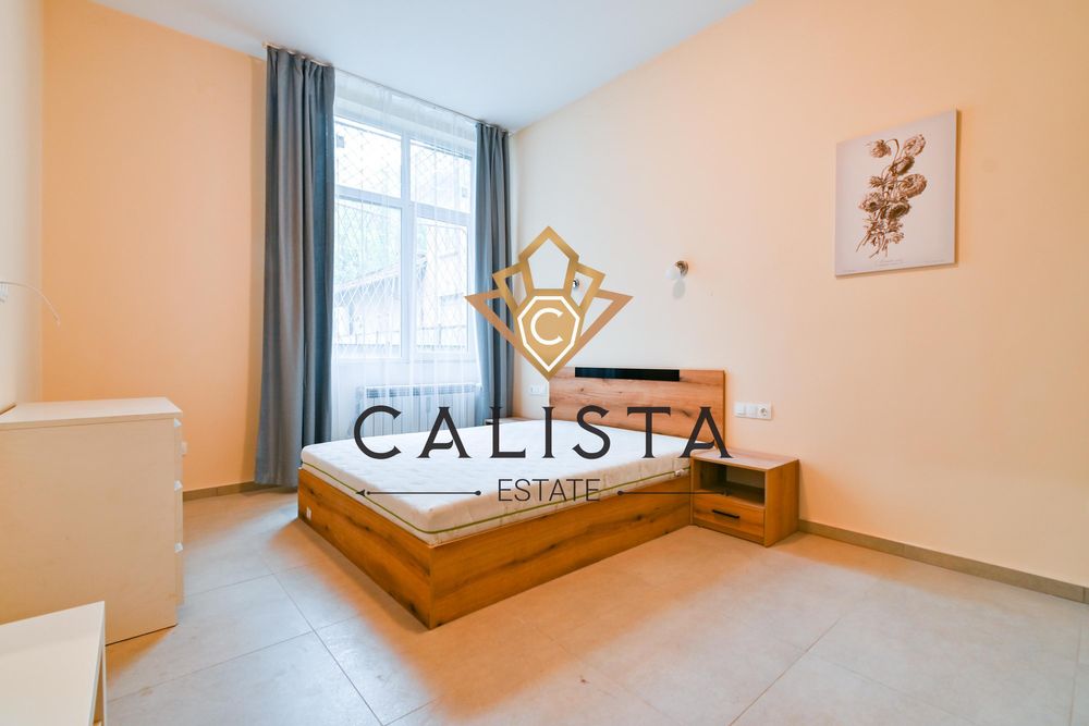 Дава се под наем Тристаен апартамент в София, Център - 110 кв.м за 1245.42 € - Снимка #6