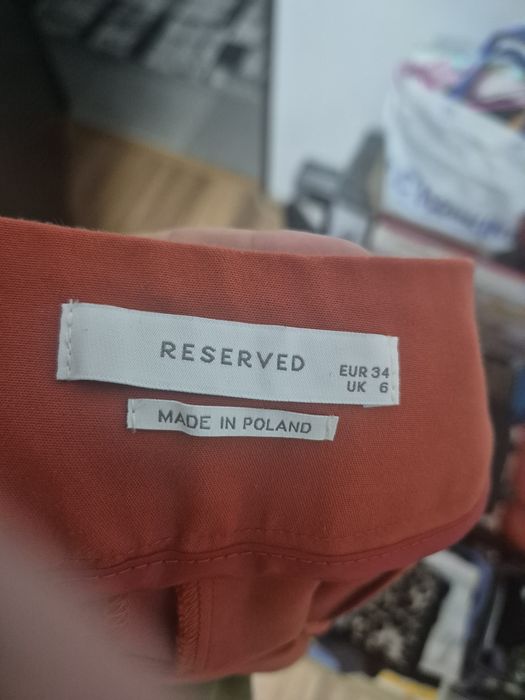 Vand pantaloni 34'36 marimea