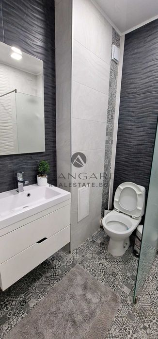 Продава се Тристаен апартамент в Пловдив, Кючук Париж - 68 кв.м за 2040 €/кв.м - Снимка #7