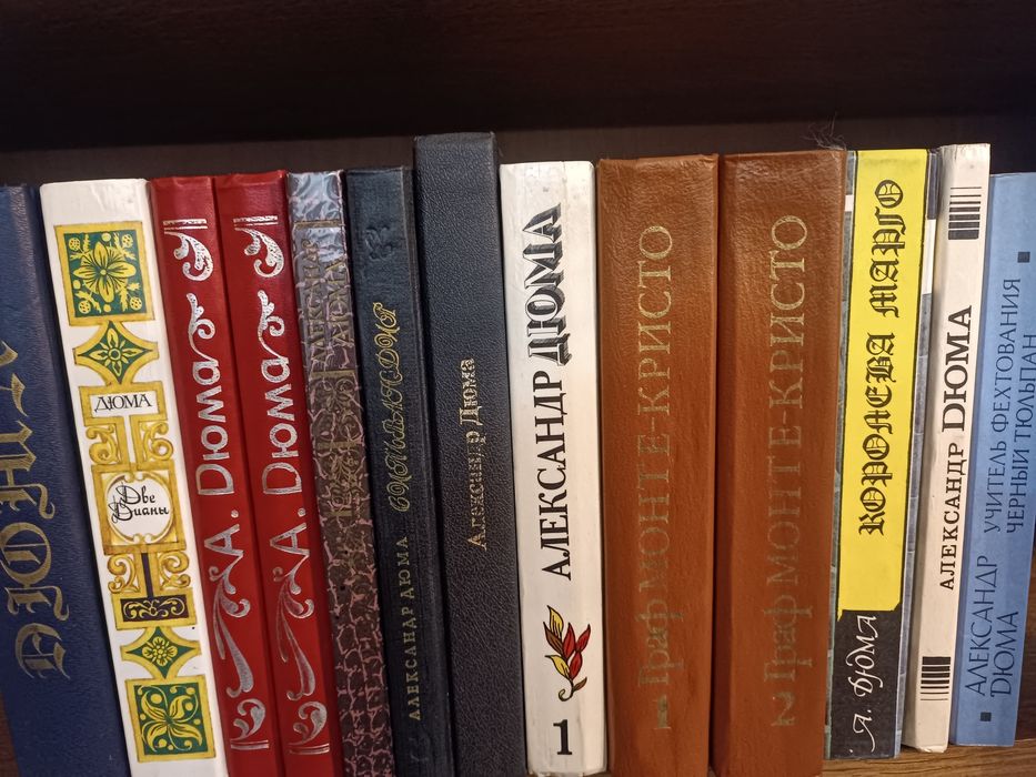 Продам подписные книги 1000шт