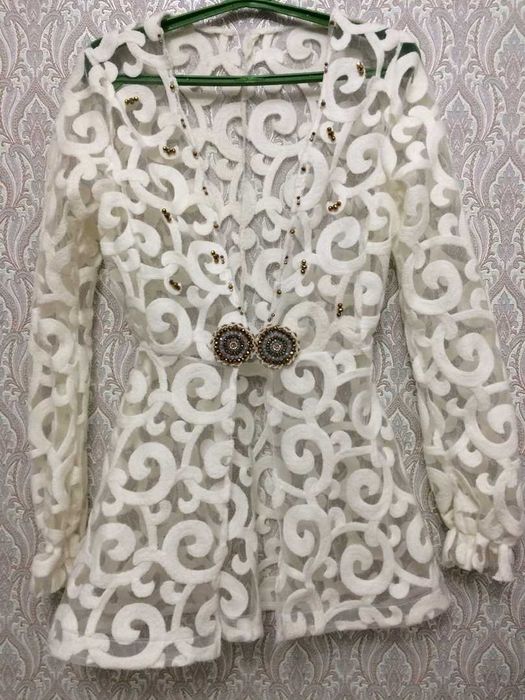 белый кажекей + уки