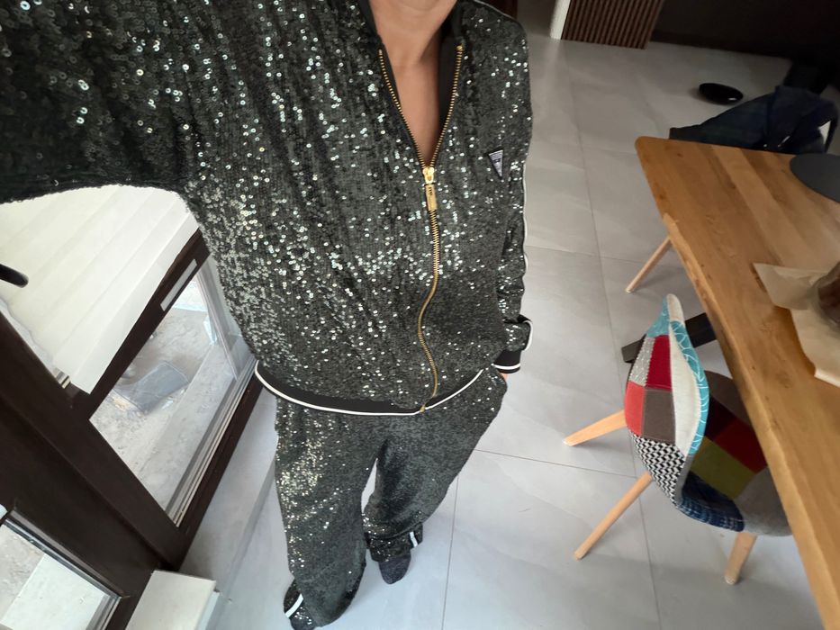 Guess дамски екип сет