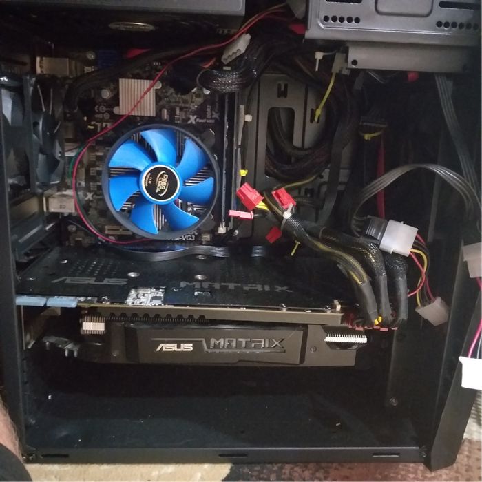 Видеокарта AMD R9 280x Matrix Platinum 3 гб