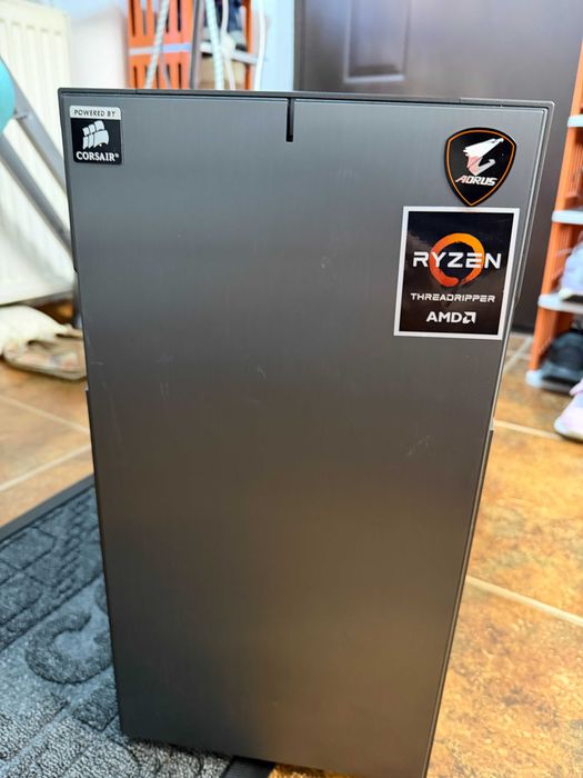PC AORUS - AMD Ryzen Threadripper 3960X 3.8 GHz 256 gb RAM