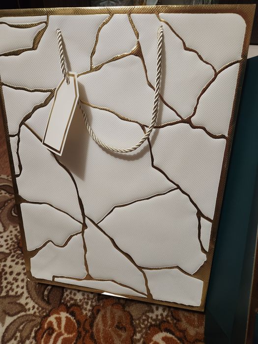 Продам подарочный  комплект,постельного белья (односпалка)