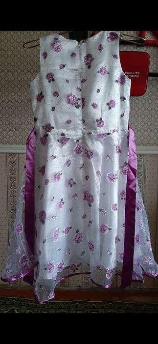 Продам детские платья