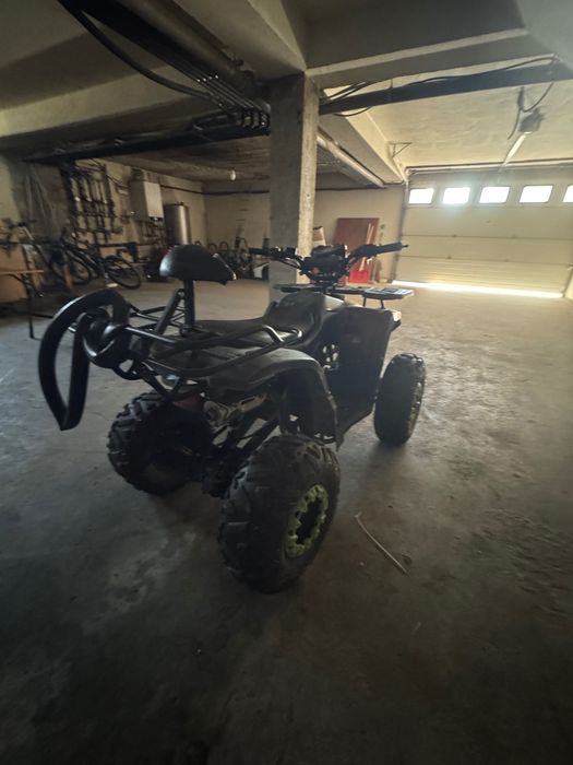 Atv 125 cc kdx verde cu negru trebuie batterie noua