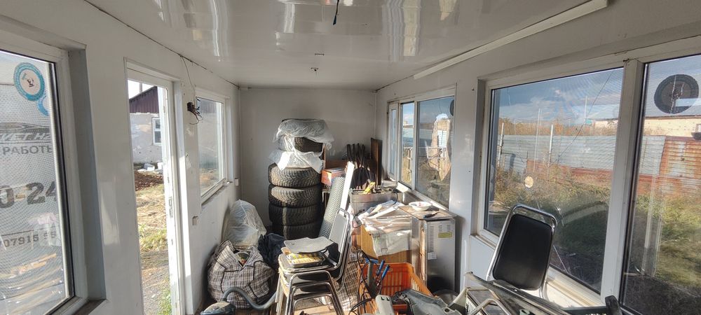 Продам утеплённый контейнер 20