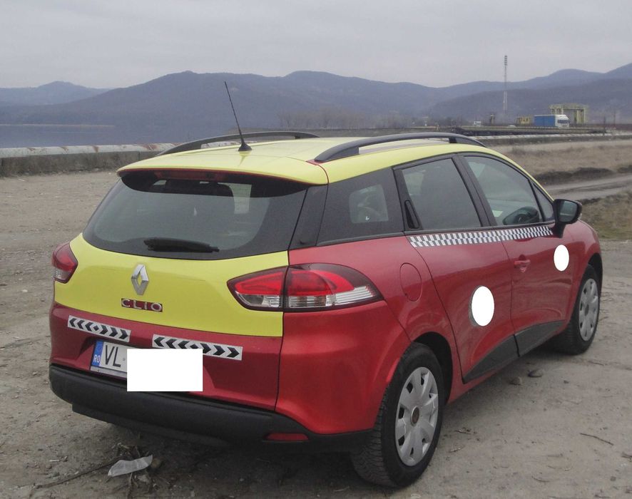 Vand firma cu licenta taxi si masina Renault Clio