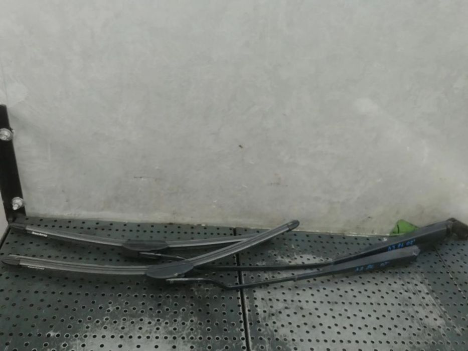 set brate stergator audi a3 8l  1j1955409a  1j1955410a