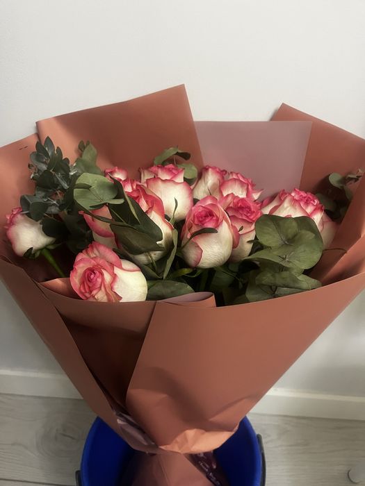 большой букет роз