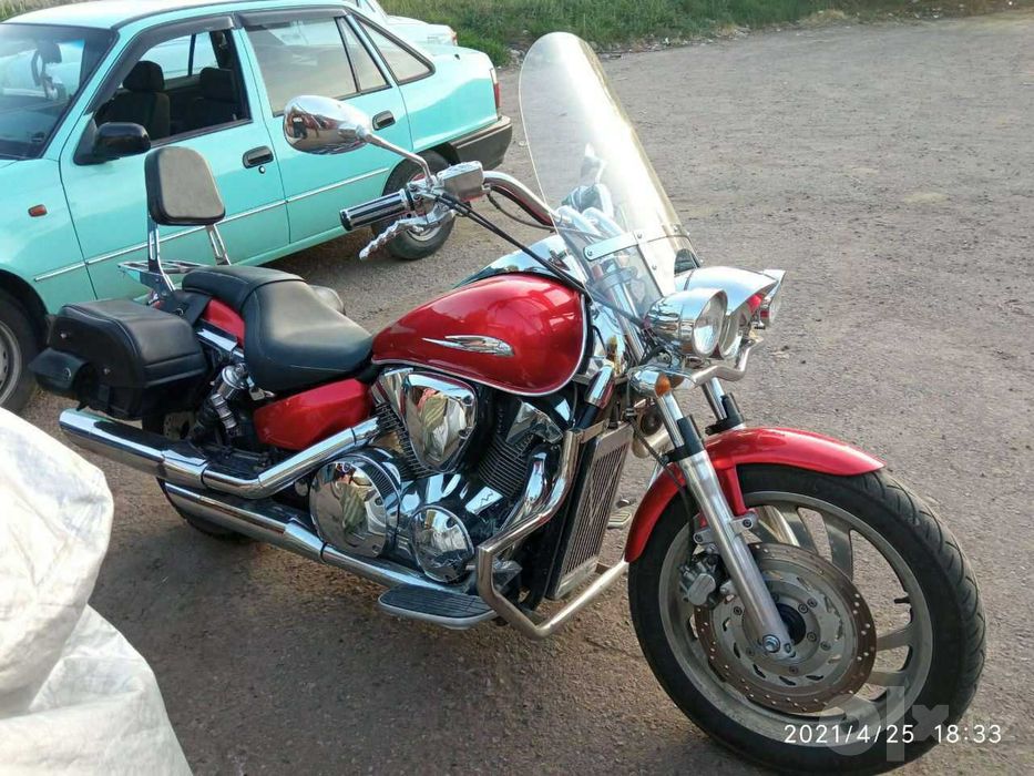 HONDA VTX 1300С (Custom)  2006г -  Круизер