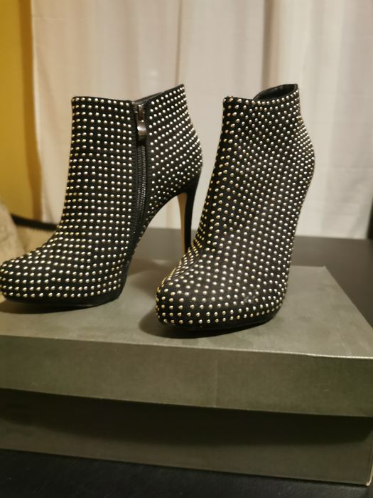 Токчета чисто нови  38 номер