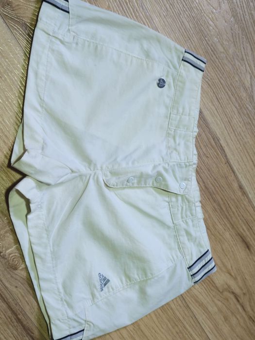 Pantaloni scurți damă Adidas