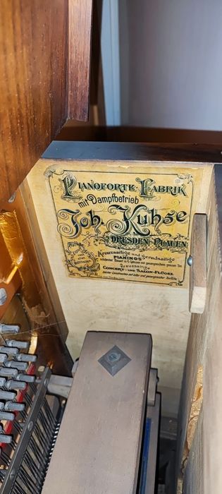 Пияно  Joh Kuhse Dresden