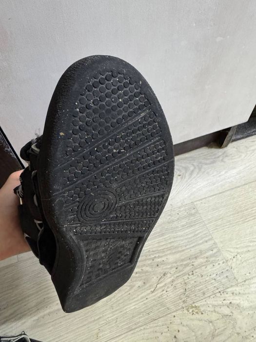 lanvin curb black-white