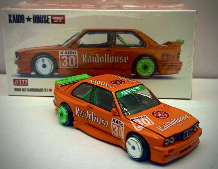 KAIDO HOUSE BMW M3 machetă auto metalică scara 1:64