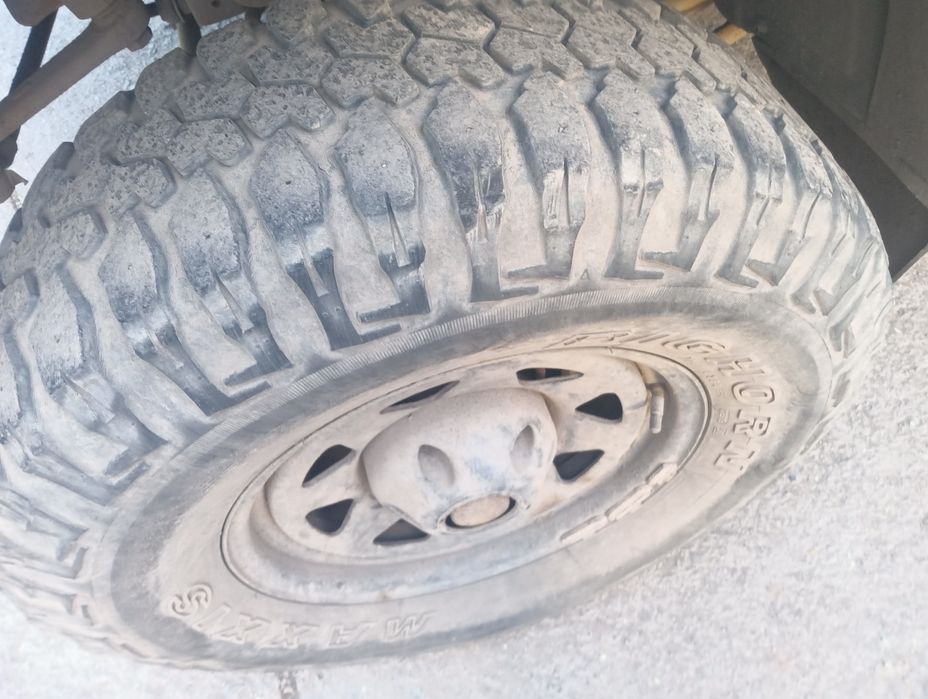 Шины продам 265/75 r16