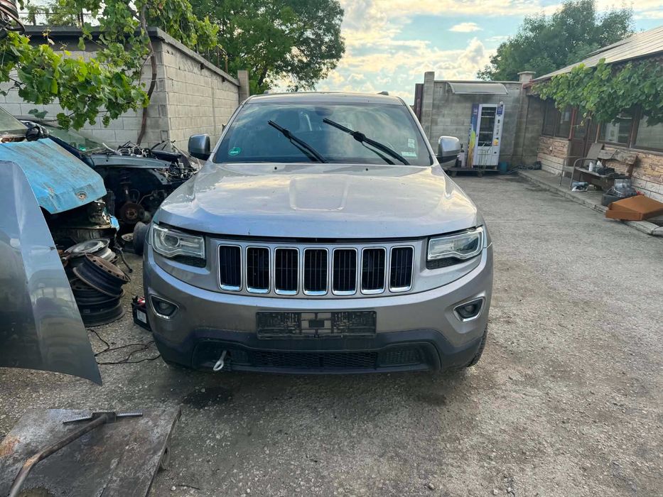 jeep grand cherokee wk2 на части 3.0d vm 44 d джип гранд чероки 3.0д теглич навигация автомат ксенон