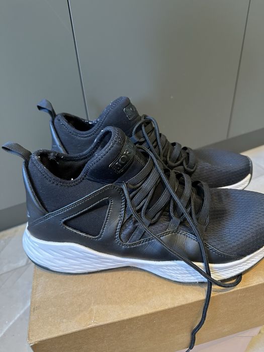 Adidasi bărbat Jordan