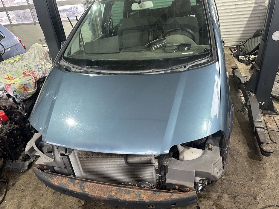 Преден капак за VW Sharan 2001-2009г.!