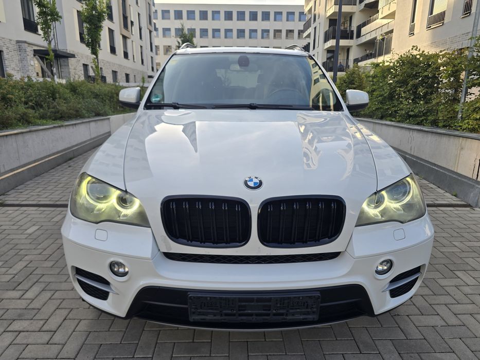 BMW X5 3.0Xdrive/An2011Euro5/Pachet Sport -Panorama/Alb-Alpine/Soft-Close/Camera-360*/Portbagaj Electric/Scaune seria7/NerulatRo-RecentAdus /Bijuterie