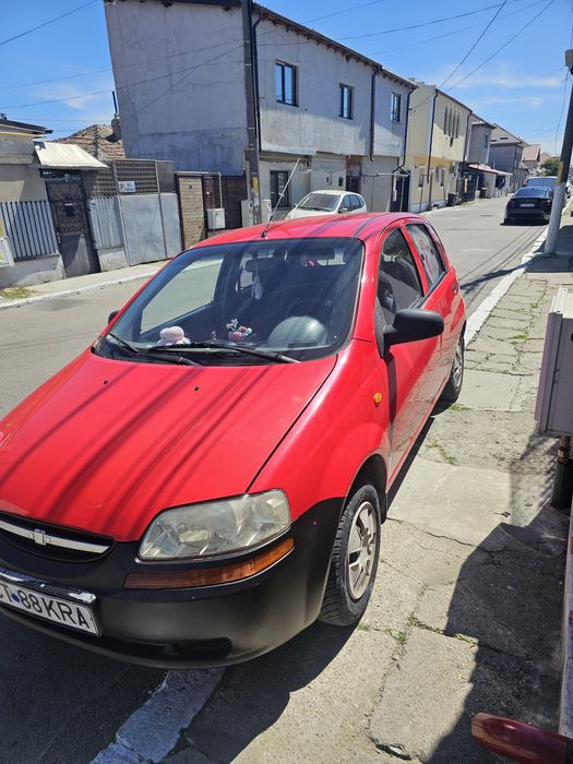 Vând  Chevrolet Kalos