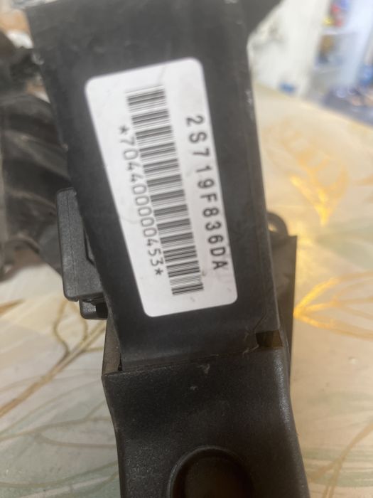 Педаль газа Форд Мондео 3