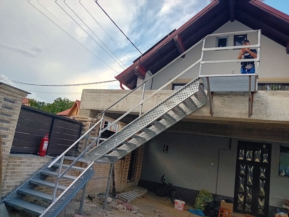 Scara metalica zincata facem și montaj