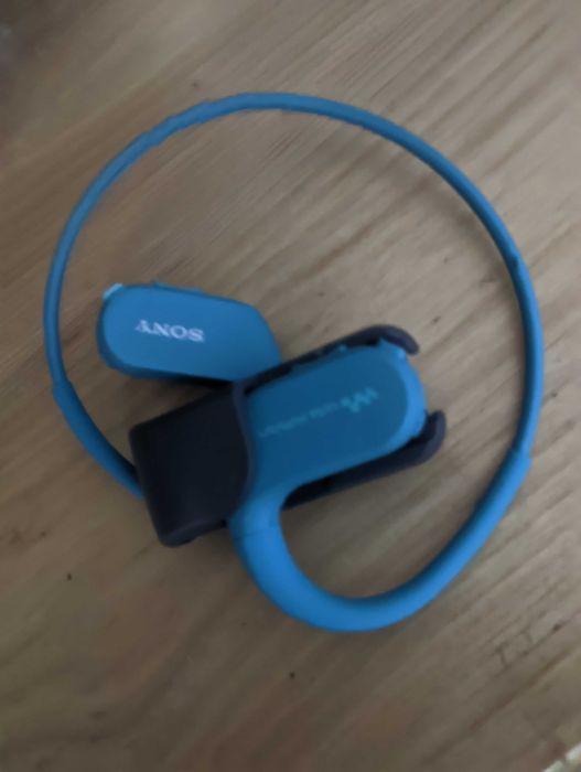 sony walkman nw-ws413