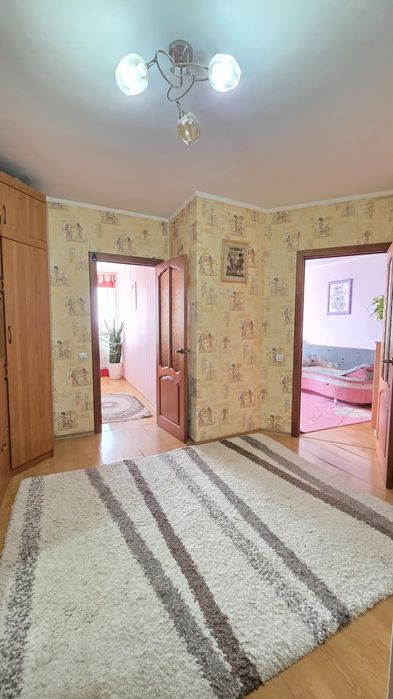 Продам 1 комн квартиру район СКГУ