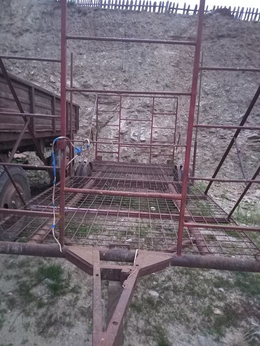 Trailer pentru baloti