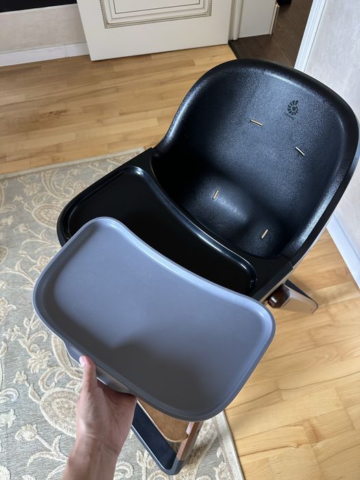 Стульчик для кормления Ergobaby Evolve high chair