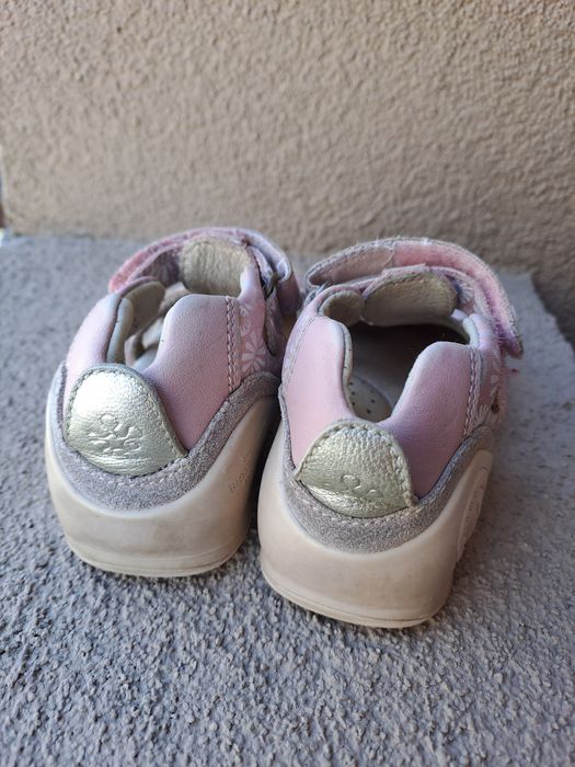 Sandale biomecanics, mărimea 22