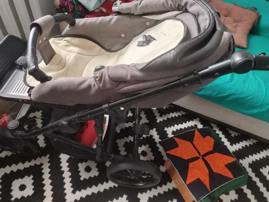 Продается коляска