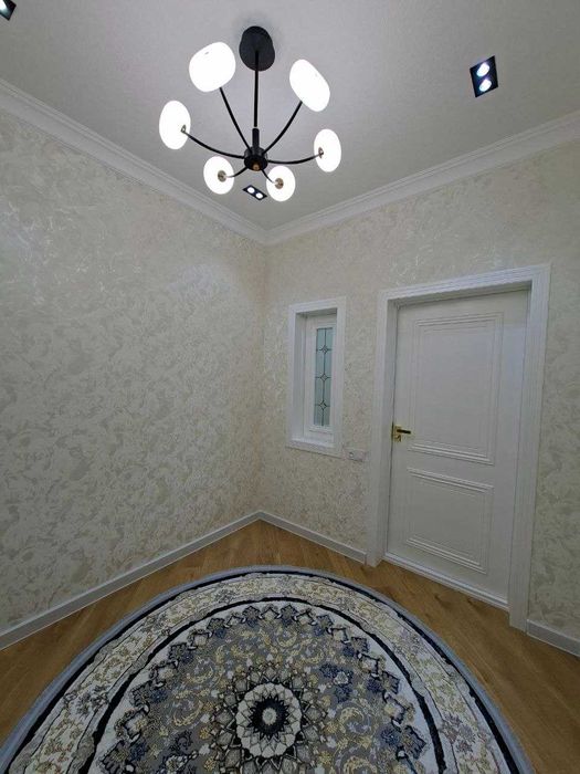 3х комнатная квартира на 6 этаже 77кв/м, в Самарканде