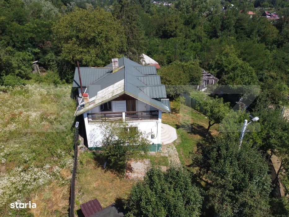 Casa de vanzare, 128 mp, satul Magura