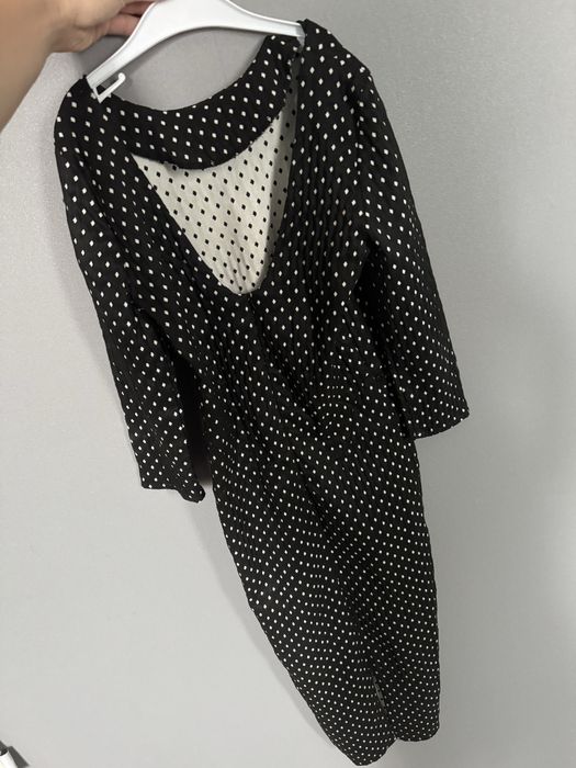 Платье хорошего качества от Chanel