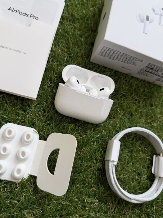 Apple AirPods Pro 2