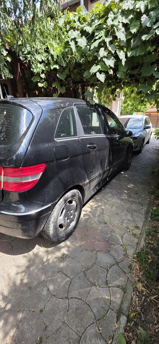 Mercedes-Benz B150 W245 an 2006, motor 1.5 benzină, 95cp