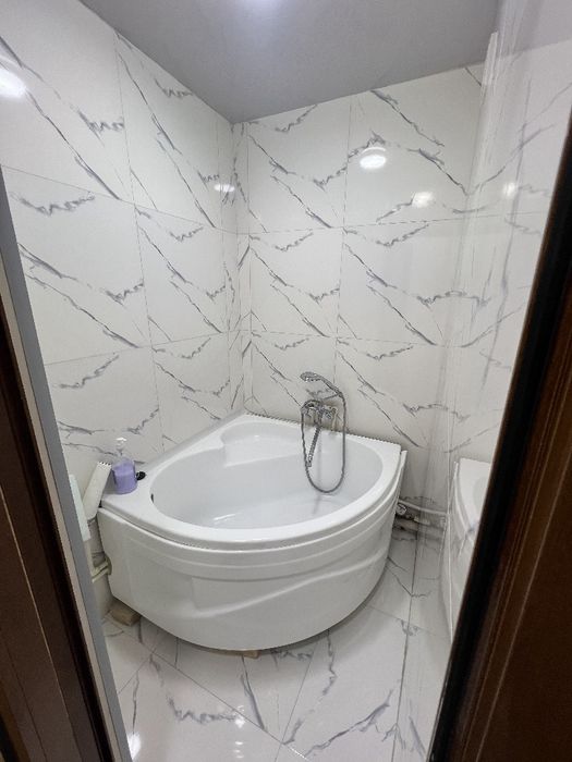 Микрорайон Мархабода 2 хоналик квартира сотилади 4/4 этаж.100% Ипотека