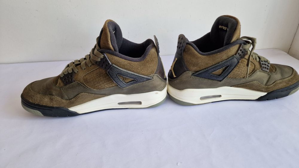 Nike Air Jordan 4