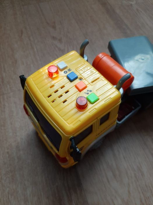 Машинка детская с вертолетом 3000 тг