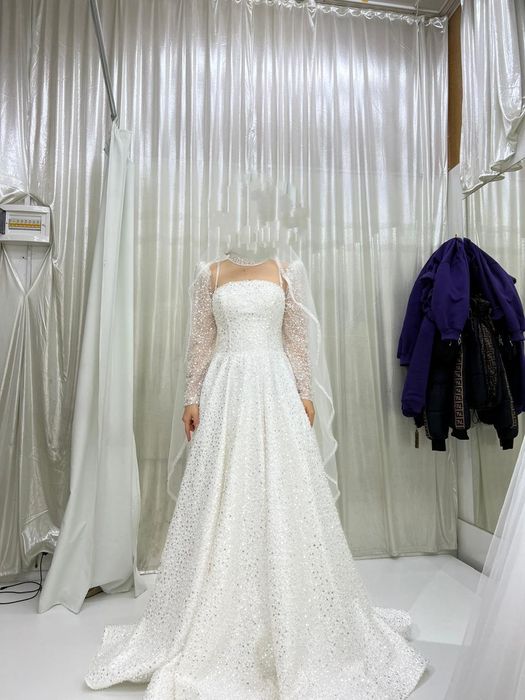 Свадебный платье